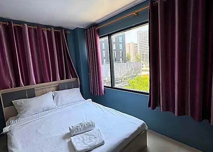 Orchid Inn@skv3 Hotel 2*