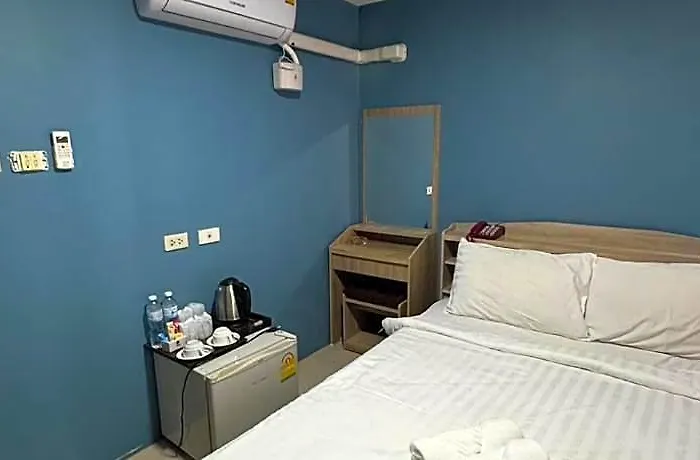 Hotel Orchid Inn@skv3