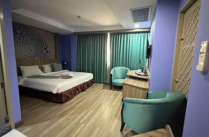 Orchid Inn@skv3 2* Bangkok