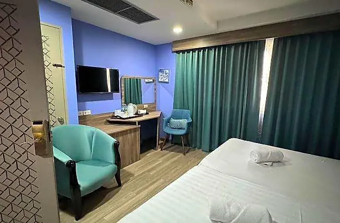 Orchid Inn@skv3 Hotel 2*