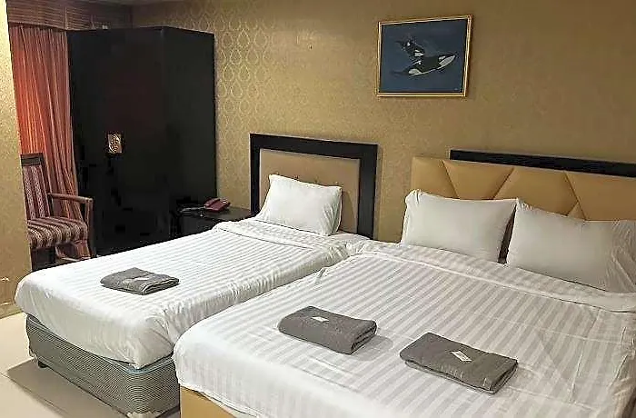 Orchid Inn@skv3 Hotel 2*